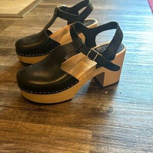 Swedish Hasbeens Size 37